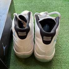 Load image into Gallery viewer, Jordan Legend Blue 11s Size 12
