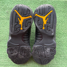 Load image into Gallery viewer, Jordan Charcoal Gold 9s Size 11
