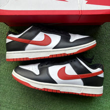 Load image into Gallery viewer, Nike Low Dunks Size 7.5
