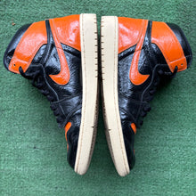 Load image into Gallery viewer, Jordan Shattered Backboard 3.0 1s Size 12
