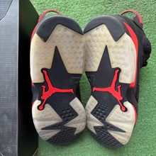 Load image into Gallery viewer, Jordan Infrared 6s Size 12
