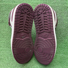 Load image into Gallery viewer, Jordan Bordeaux 1s Size 12

