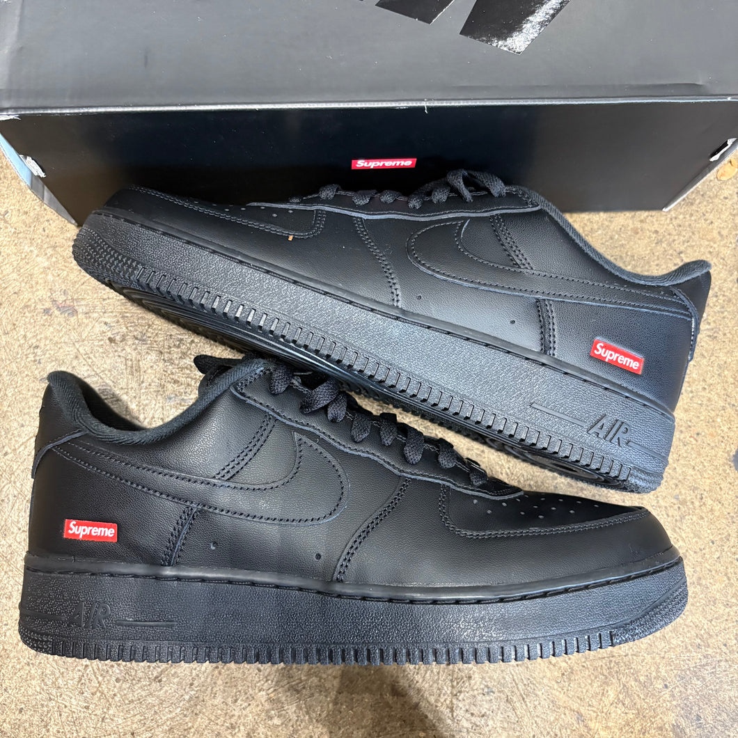 Nike Supreme Air Force 1s Size 10.5
