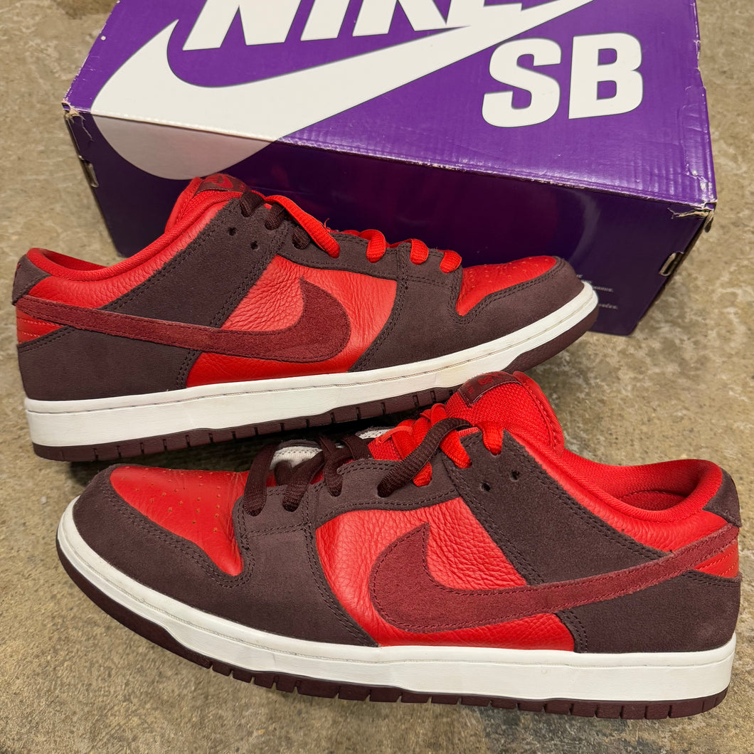 Nike Cherry SB Dunks Size 11