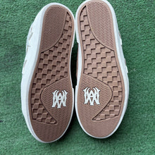 Load image into Gallery viewer, Amiri Star Lows Size 11
