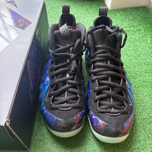 Load image into Gallery viewer, Nike Galaxy Foamposites Size 11.5

