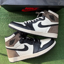 Load image into Gallery viewer, Jordan Mocha 1s Size 14
