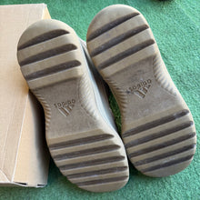 Load image into Gallery viewer, Yeezy DSRT Rock Boots Size 11.5
