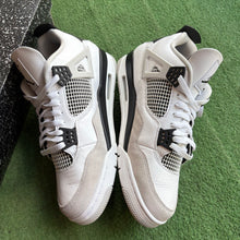 Load image into Gallery viewer, Jordan Military Black 4s Size 13
