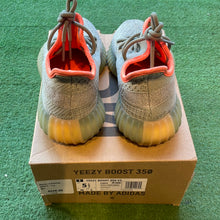 Load image into Gallery viewer, Yeezy Desert Sage 350 V2s Size 5.5
