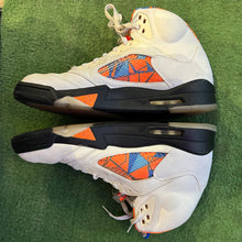 Load image into Gallery viewer, Jordan International Flight 5s Size 12
