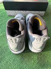 Load image into Gallery viewer, Jordan Cool Grey 4s Size 10.5
