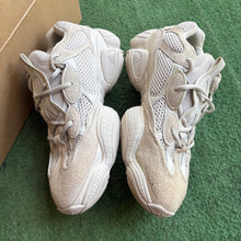 Load image into Gallery viewer, Yeezy Blush 500s Size 10
