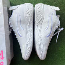 Load image into Gallery viewer, Puma La Melo 4s Size 12
