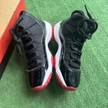 Load image into Gallery viewer, Jordan Bred 11s Size 5Y
