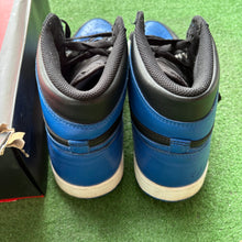 Load image into Gallery viewer, Jordan Royal 1s Size 11.5
