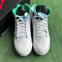 Load image into Gallery viewer, Jordan Lucky Green 5s Size 8
