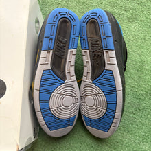 Load image into Gallery viewer, Jordan Off White 2s Size 11.5
