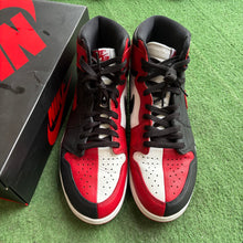 Load image into Gallery viewer, Jordan Homage 1s Size 12
