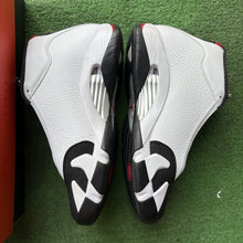 Load image into Gallery viewer, Jordan Black Toe 14s Size 9
