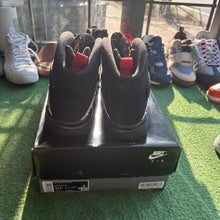 Load image into Gallery viewer, Jordan Playoff 8s Size 10.5
