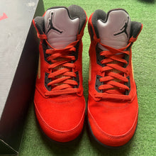 Load image into Gallery viewer, Jordan Dunk On Mars 5s Size 11.5W/10M
