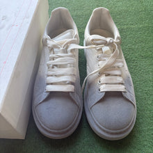 Load image into Gallery viewer, Alexander McQueen Oversized Size 41.5
