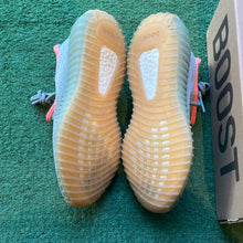 Load image into Gallery viewer, Yeezy Desert Sage 350 V2s Size 5.5
