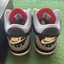 Load image into Gallery viewer, Jordan Black Cement 3s Size 8

