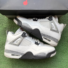 Load image into Gallery viewer, Jordan White Cement 4s Size 6Y
