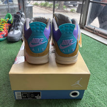 Load image into Gallery viewer, Jordan Union Desert Moss 4s Size 9
