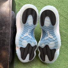 Load image into Gallery viewer, Jordan Legend Blue 11s Size 9.5
