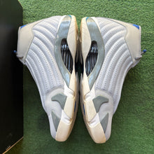 Load image into Gallery viewer, Jordan Wolf Grey 14s Size 12
