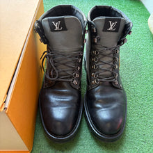 Load image into Gallery viewer, Louis Vuitton Boots Size 10 UK
