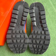 Load image into Gallery viewer, Nike Sacai Dark Iris Vaporwaffles Size 12

