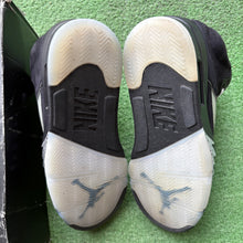 Load image into Gallery viewer, Jordan Reimagined Metallic 5s Size 8
