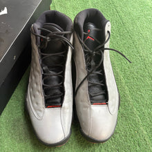Load image into Gallery viewer, Jordan Reflective 3M 13s Size 12
