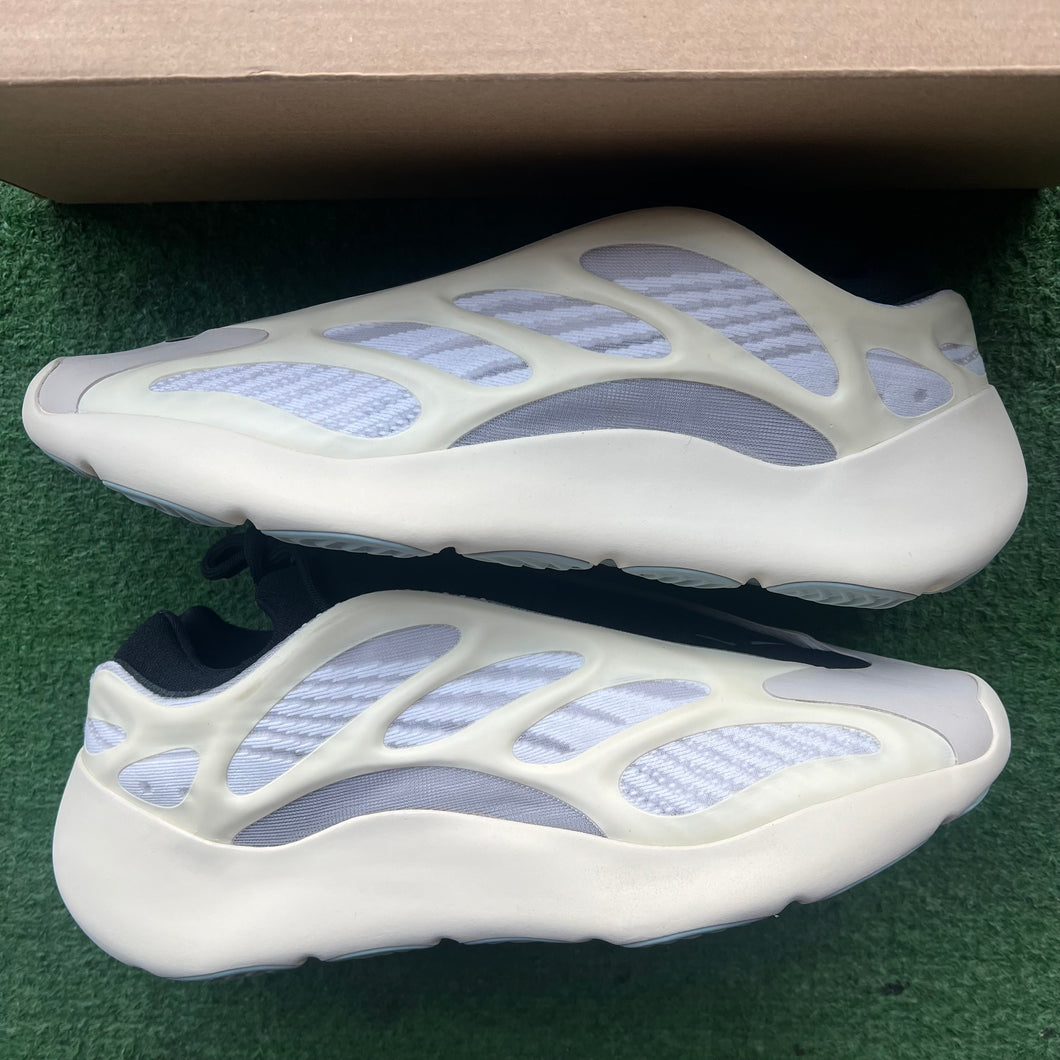 Yeezy Azael 700 V3s Size 12