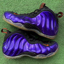 Load image into Gallery viewer, Nike Phoenix Suns Foamposites Size 8
