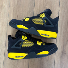 Load image into Gallery viewer, Jordan Yellow Thunder 4s Size 13

