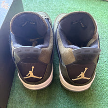 Load image into Gallery viewer, Jordan Craft Olive 4s Size 10.5
