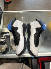 Load image into Gallery viewer, Jordan Orlando 10s Size 5Y
