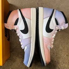 Load image into Gallery viewer, Jordan Skyline 1s Size 13
