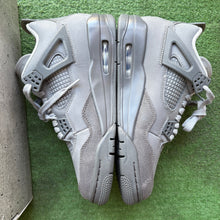 Load image into Gallery viewer, Jordan Wet Cement 4s Size 8
