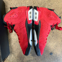 Load image into Gallery viewer, Jordan Toro 6s Size 4.5Y
