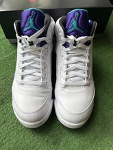 Load image into Gallery viewer, 2025 Jordan Grape 5s Size 9.5
