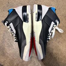 Load image into Gallery viewer, Jordan Rare Air 3s Size 9.5
