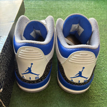 Load image into Gallery viewer, Jordan Racer Blue 3s Size 10
