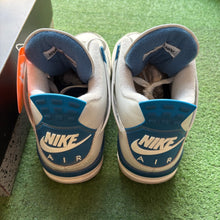 Load image into Gallery viewer, Jordan Military Blue 4s Size 9
