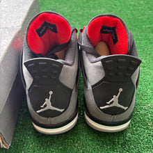 Load image into Gallery viewer, Jordan Infrared 4s Size 10.5
